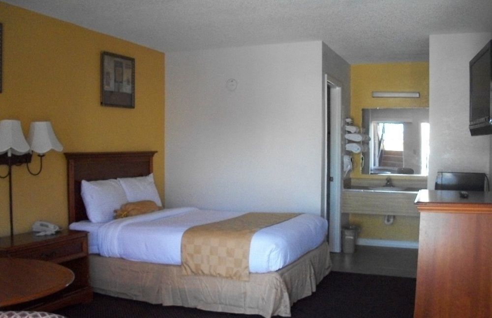 Inn Red Roof Kissimmee, Fl *